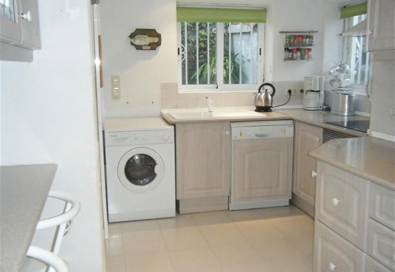 Casa Jazmin Villa Roses 0*,  Spain